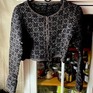 Nygardsaana cropped color work wool sweater size small